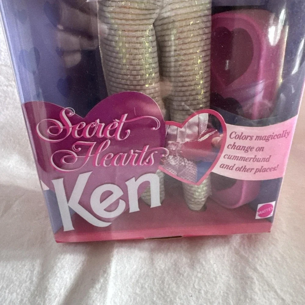 Secret Hearts Ken Doll 1992 Mattel Vintage Barbie #7988 New In Box